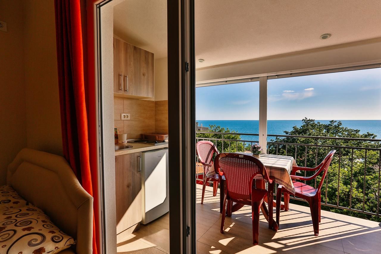 Апартаменты Apartments Venezia Сутоморе