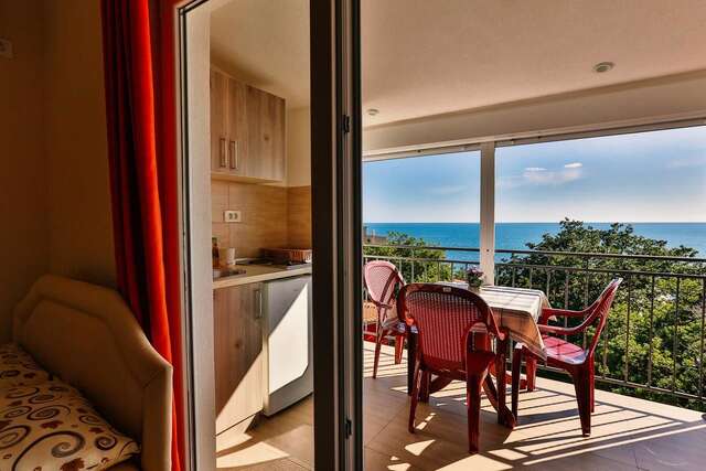 Апартаменты Apartments Venezia Сутоморе-20